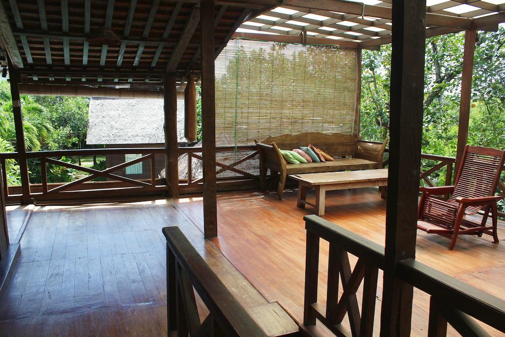 Hotel Easy Surf Dacha Canggu Esterno foto