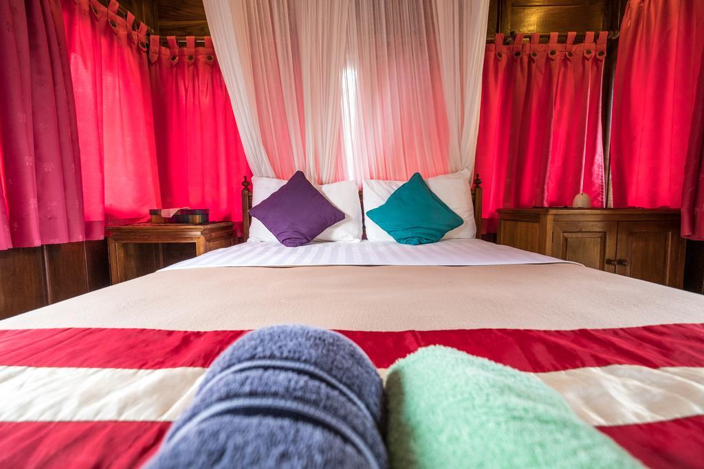 Hotel Easy Surf Dacha Canggu Esterno foto