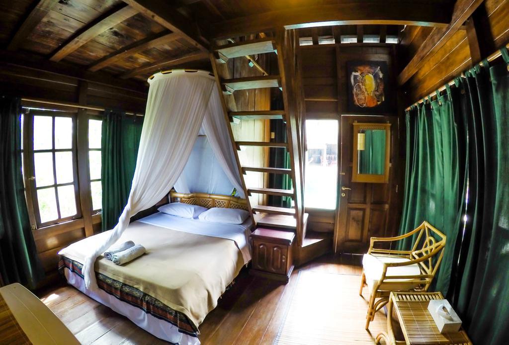 Hotel Easy Surf Dacha Canggu Esterno foto