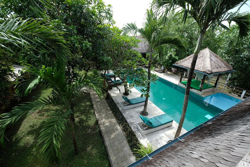 Hotel Easy Surf Dacha Canggu Esterno foto