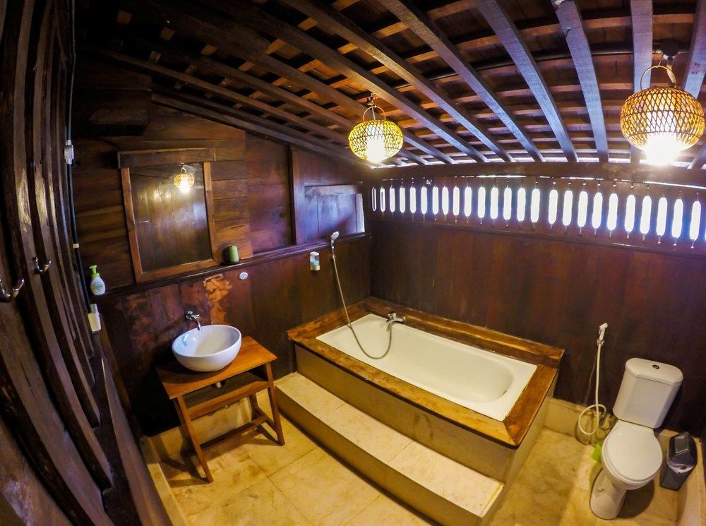Hotel Easy Surf Dacha Canggu Esterno foto