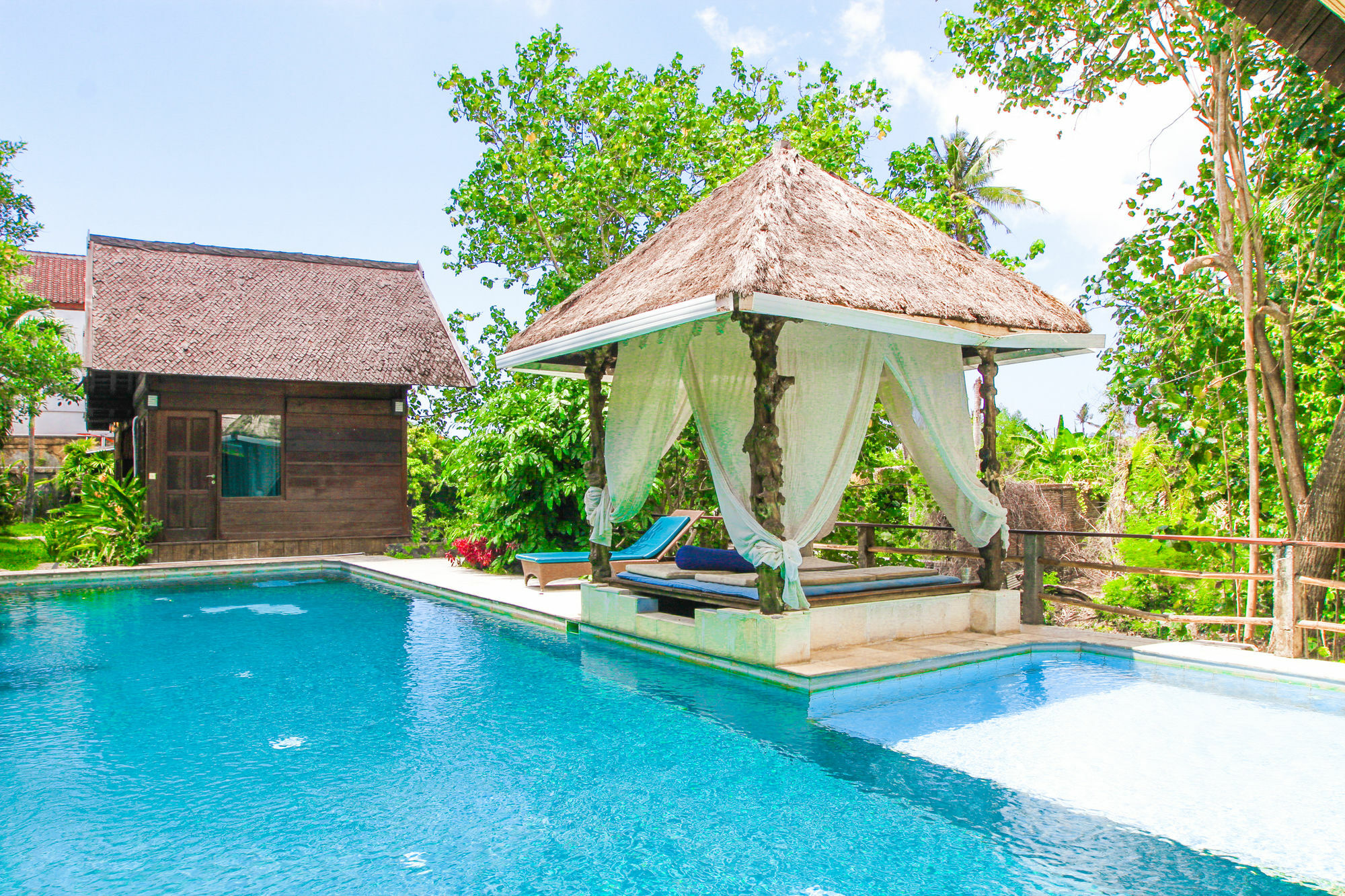 Hotel Easy Surf Dacha Canggu Esterno foto